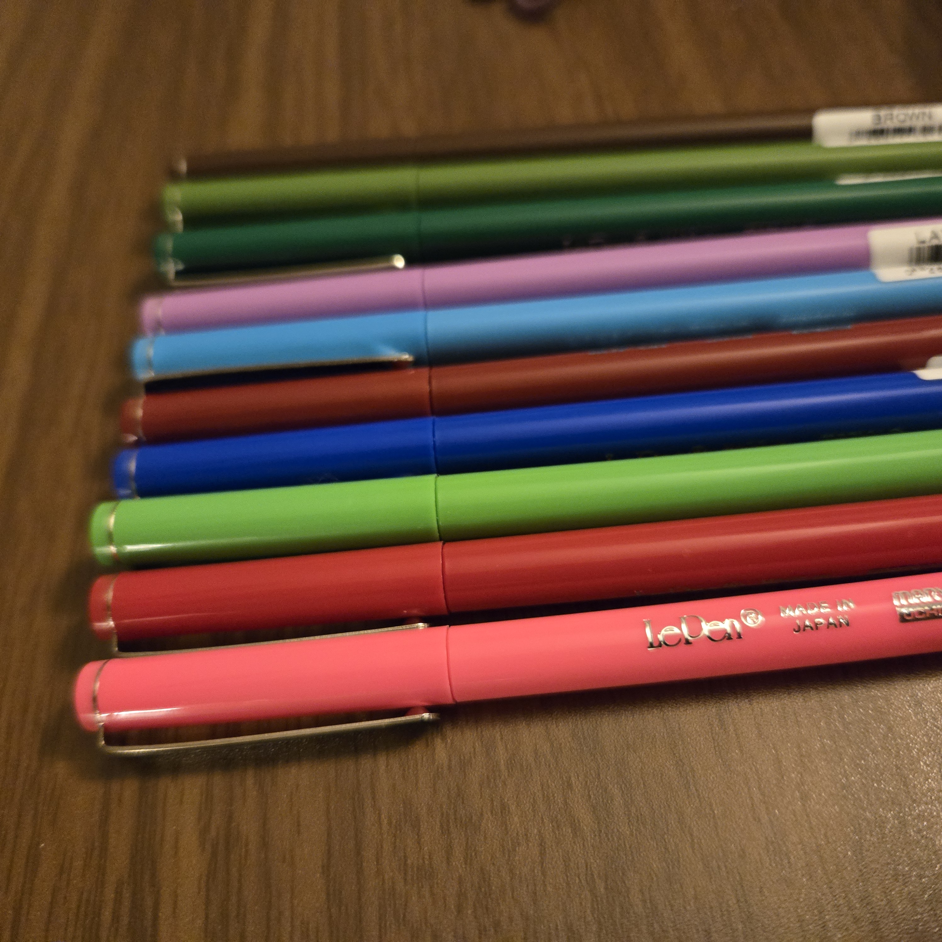 Le Pen Colored Pens